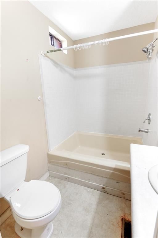 1621 Appleton Avenue — photo 5