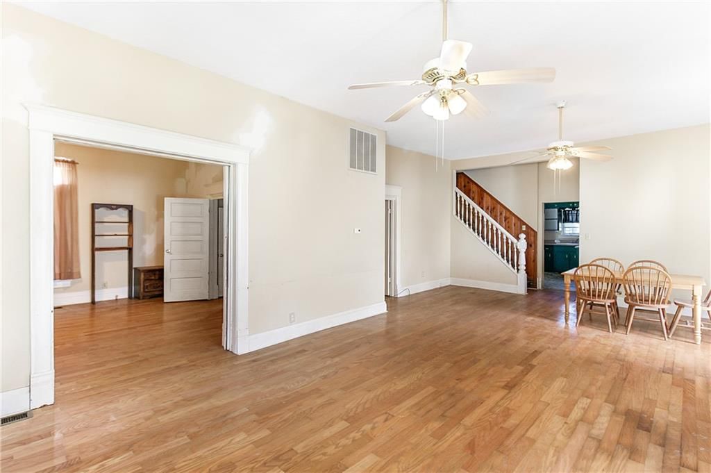 1621 Appleton Avenue — photo 9