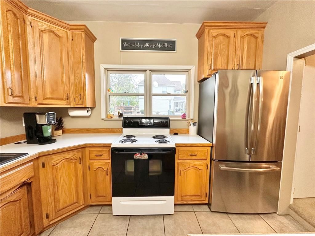 202 N Maple Street — photo 13