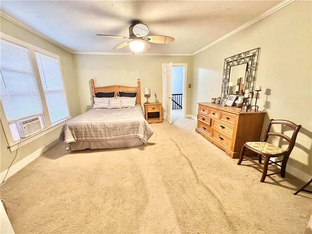 202 N Maple Street — photo 34