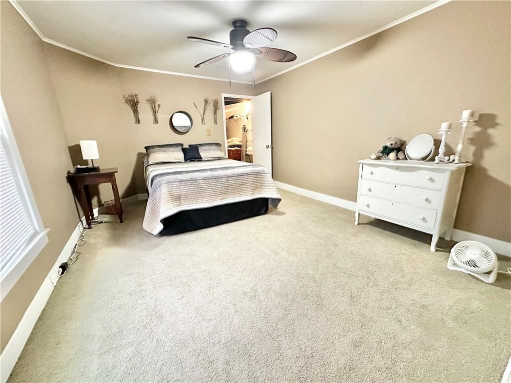 202 N Maple Street — photo 36