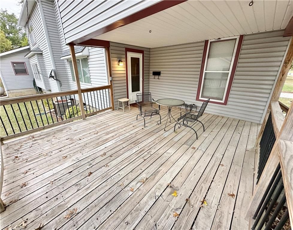 202 N Maple Street — photo 40