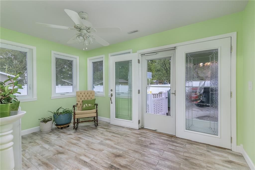 525 Pleasant Street — photo 12