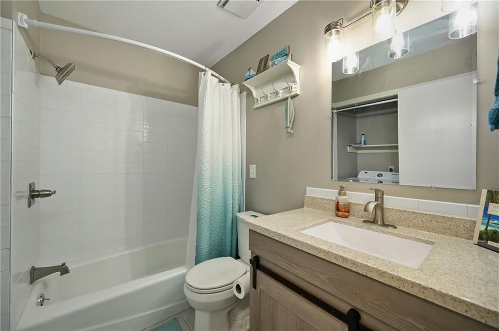 Photo 14 of 21 - 2901 SE 6 Street