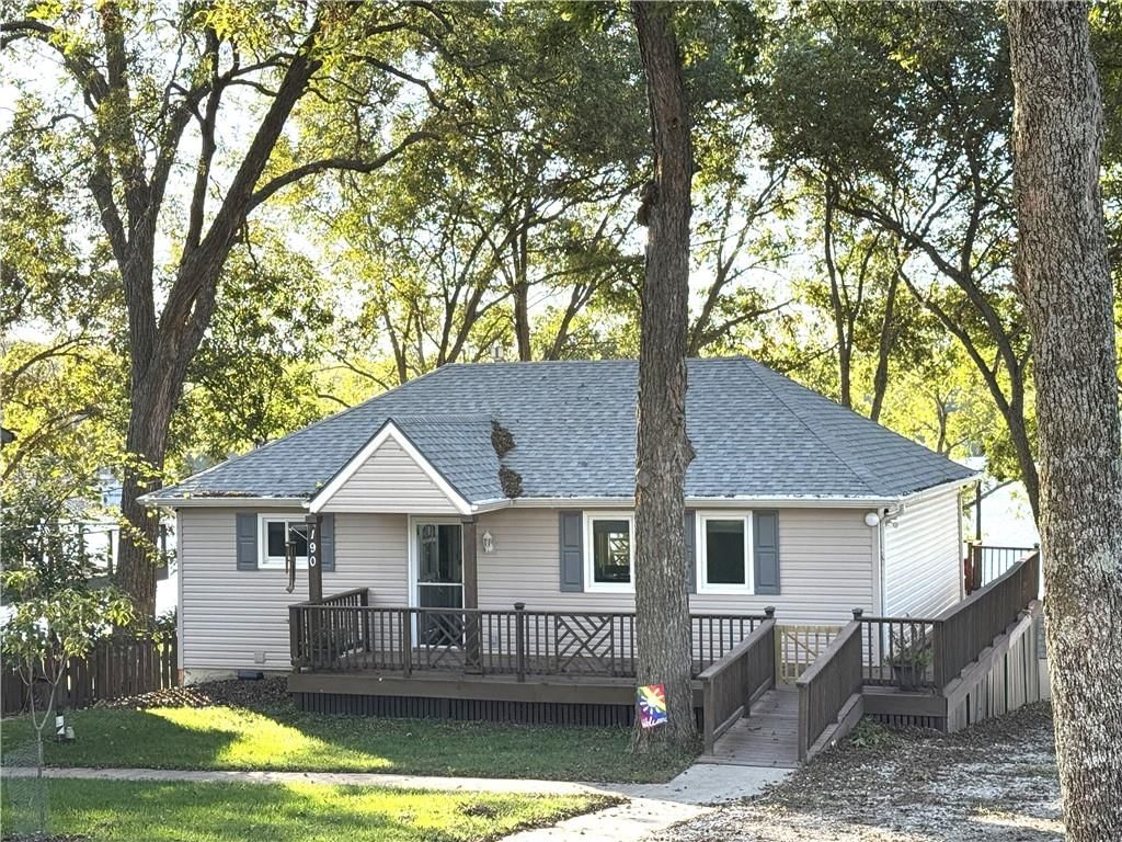 190 & 193 Timber Valley Drive, Linn Valley, KS