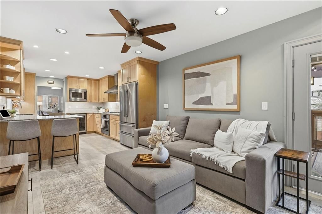 4633 Terrace Street, Kansas City, MO