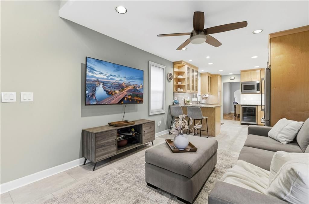 4633 Terrace Street — photo 13