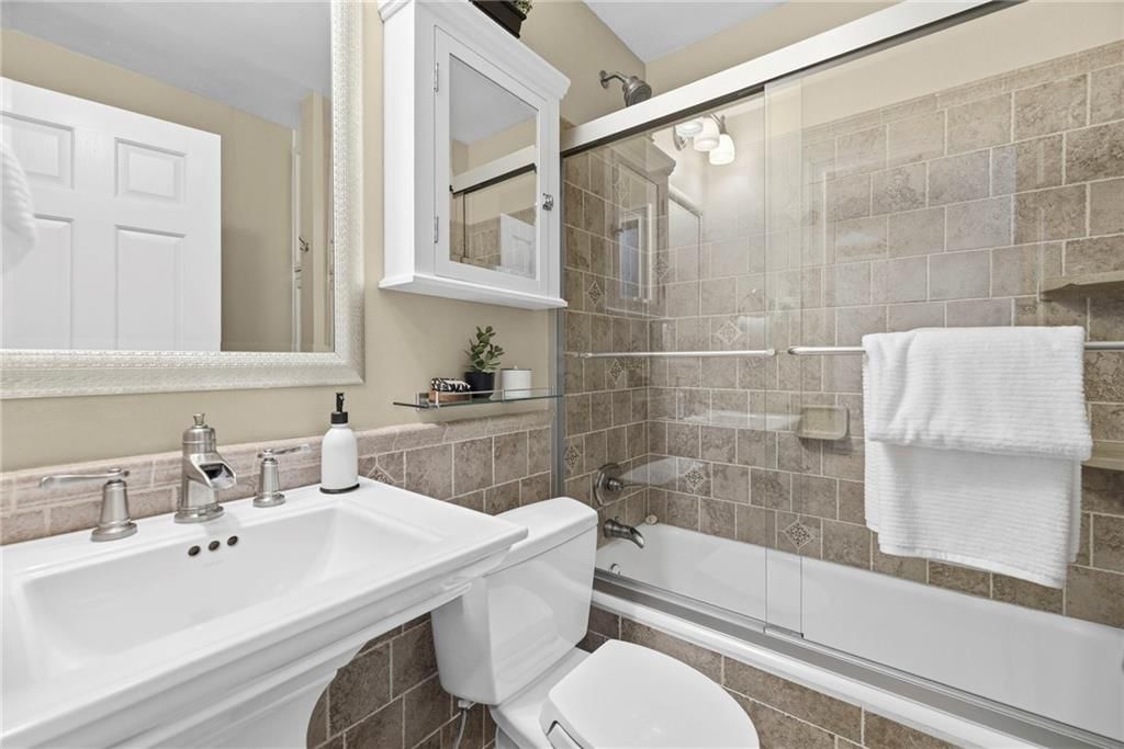 4633 Terrace Street — photo 16