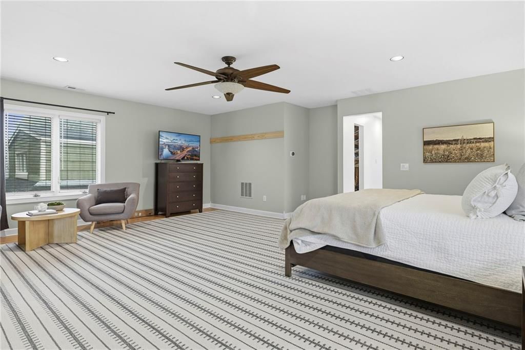 4633 Terrace Street — photo 24