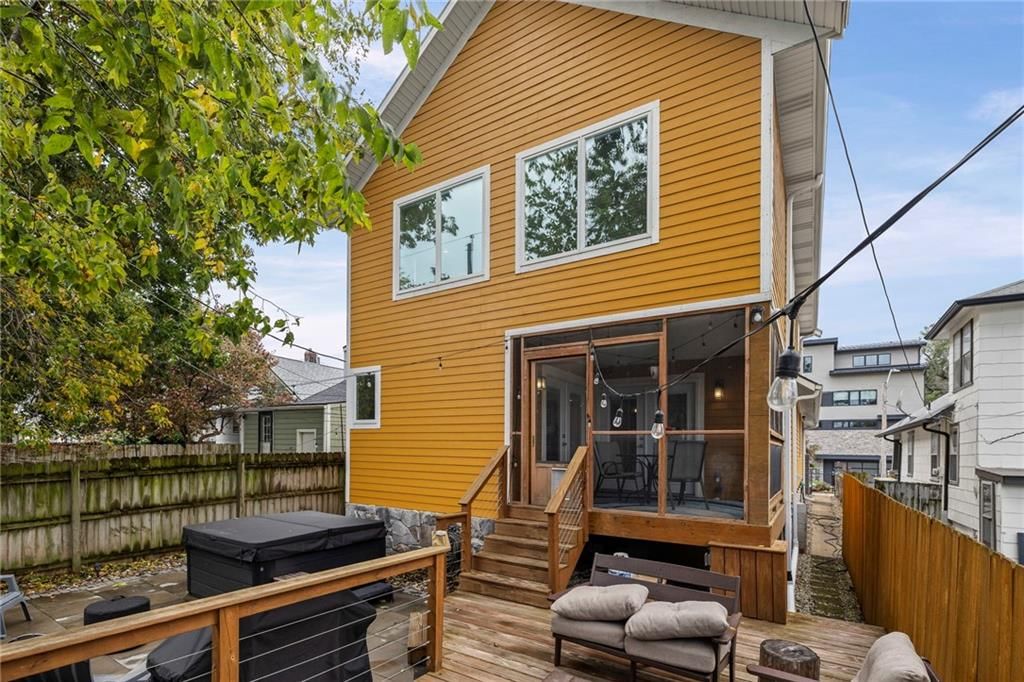 4633 Terrace Street — photo 30