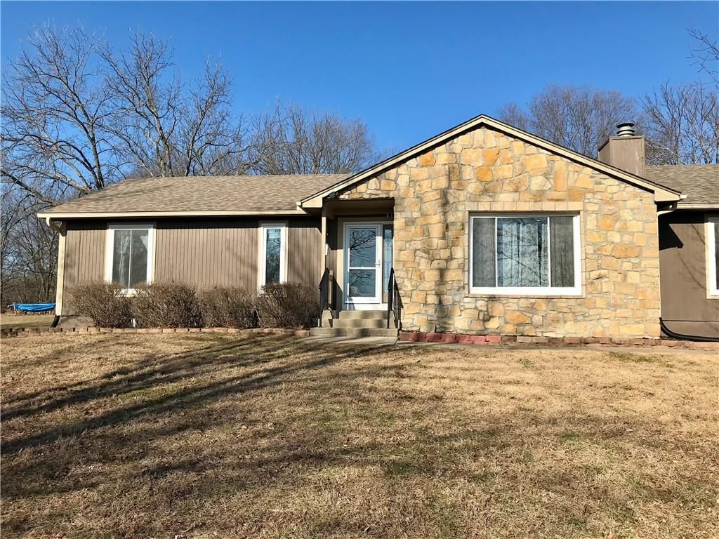 24650 Hospital Drive — photo 32