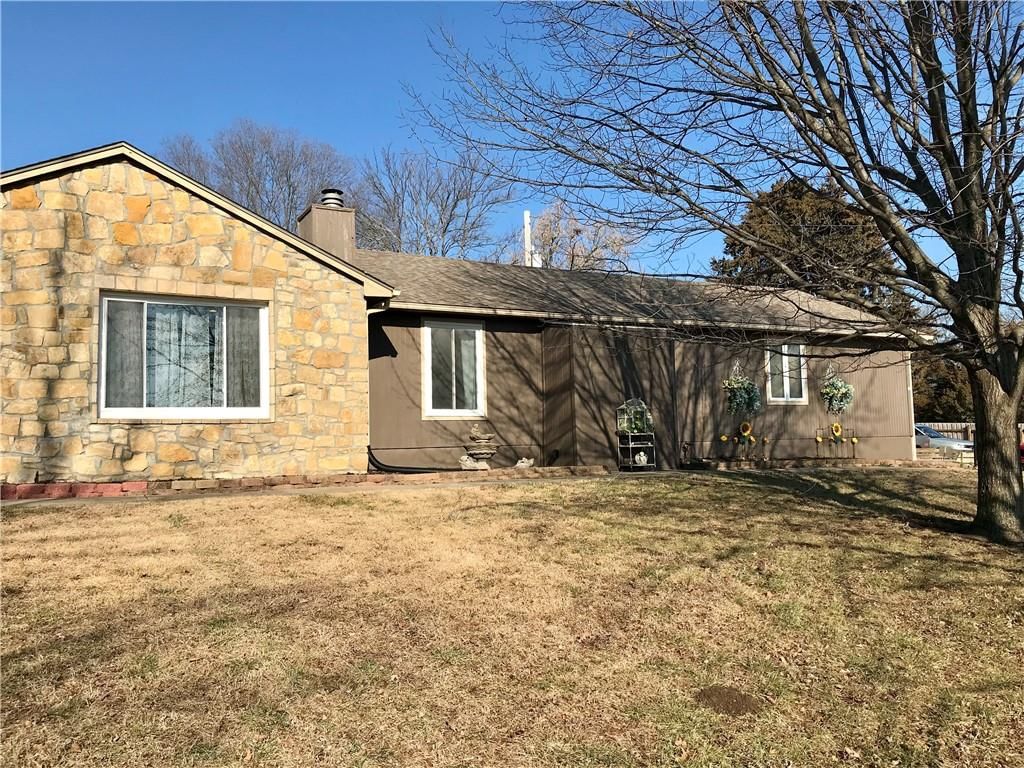 24650 Hospital Drive — photo 33