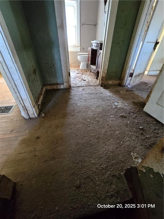 137 Chelsea Avenue — photo 14