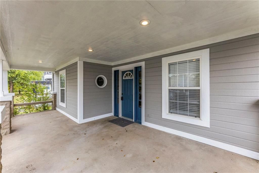 420 S Walnut Street — photo 4