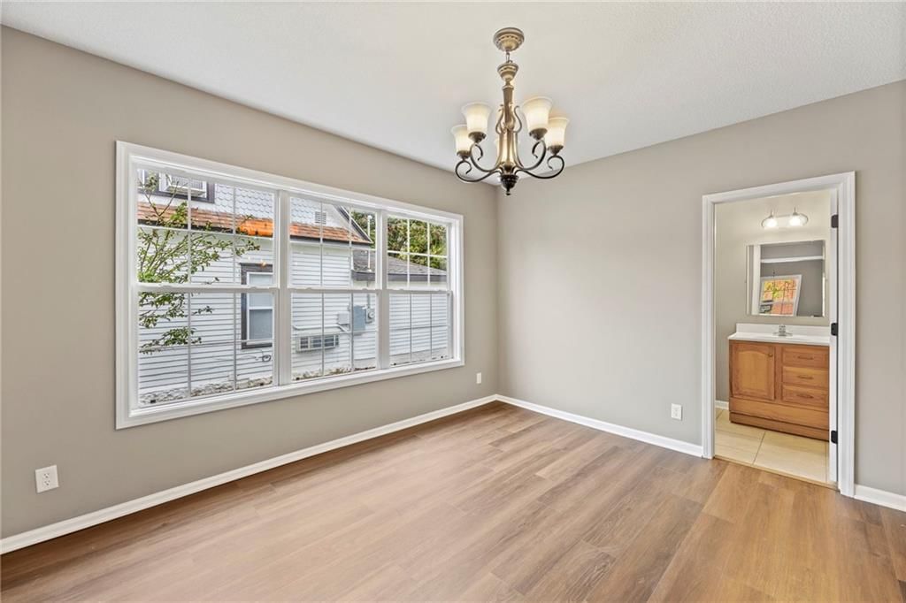 420 S Walnut Street — photo 13