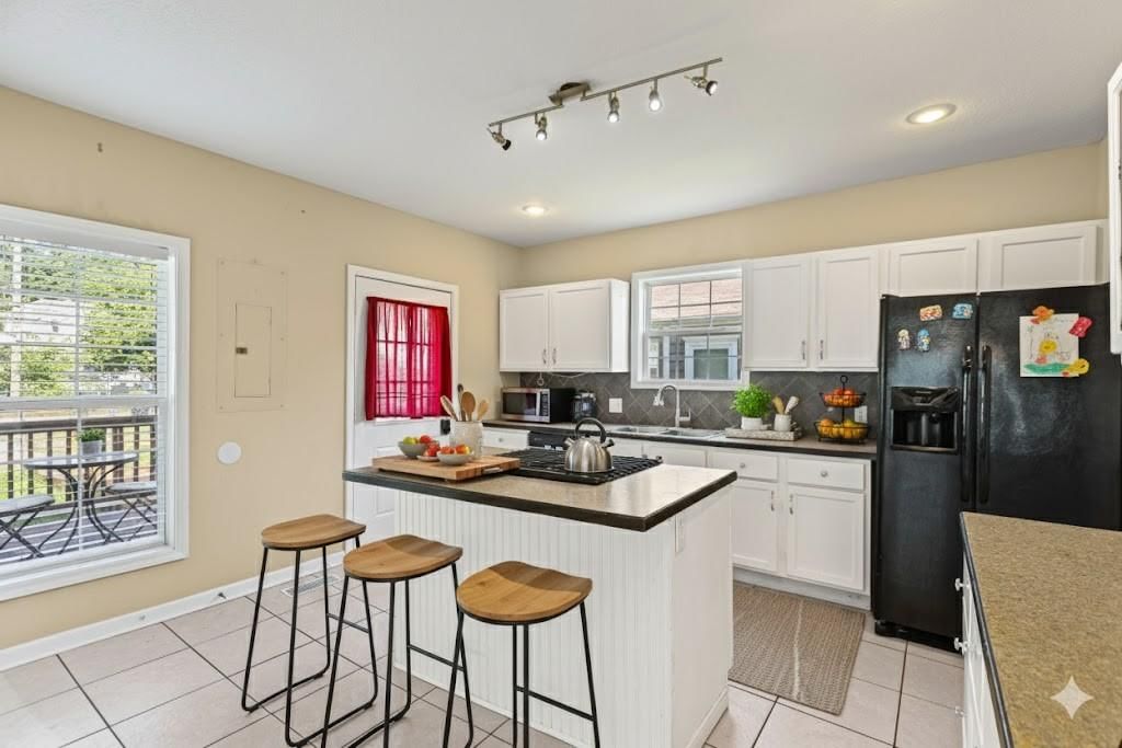 420 S Walnut Street — photo 17