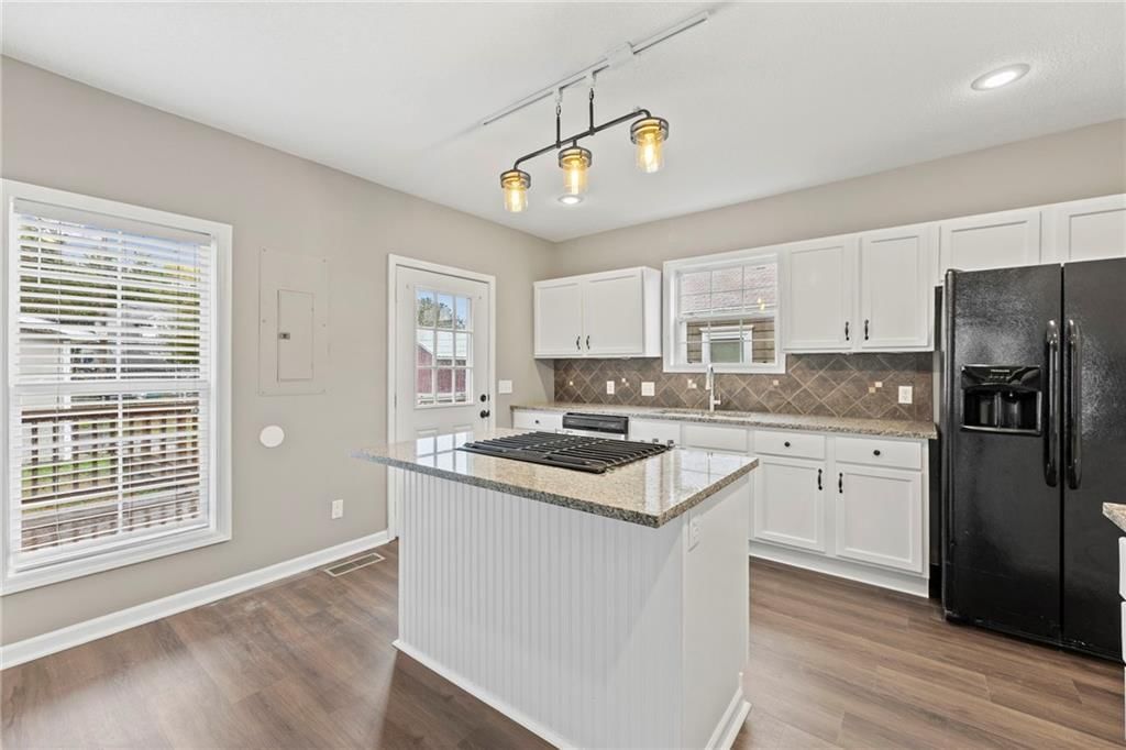 420 S Walnut Street — photo 18