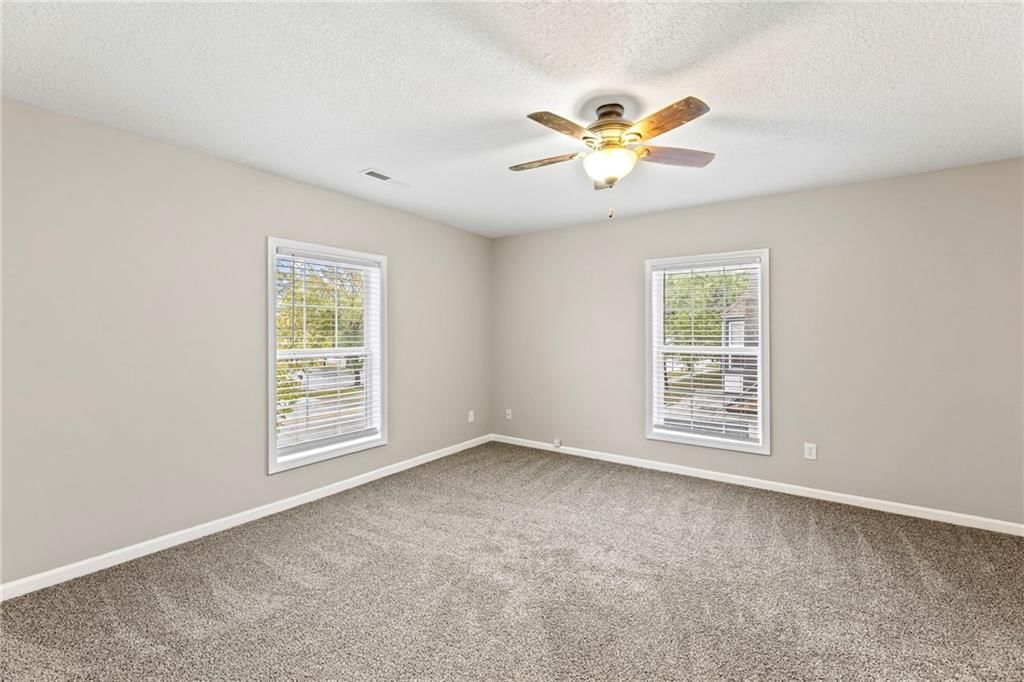 420 S Walnut Street — photo 21