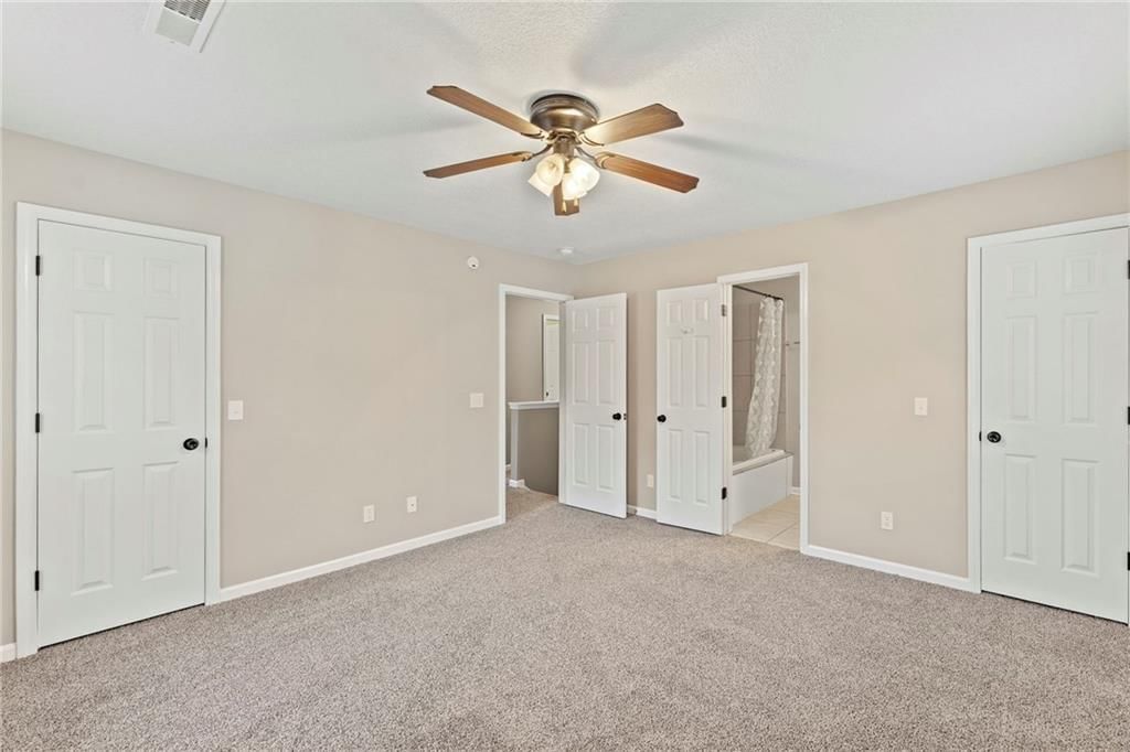 420 S Walnut Street — photo 30