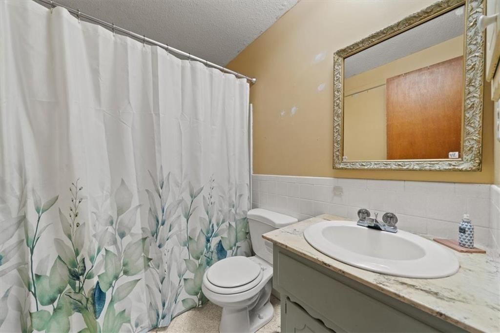 6606 NW Quail Run Drive — photo 16