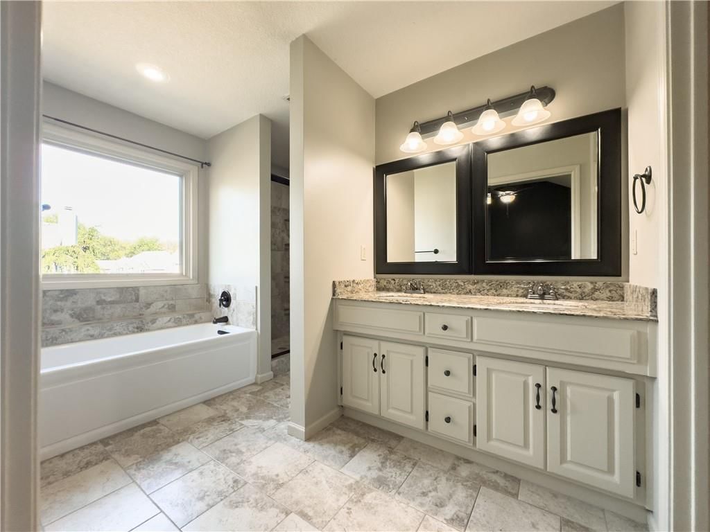 6308 NW 82nd Court — photo 31