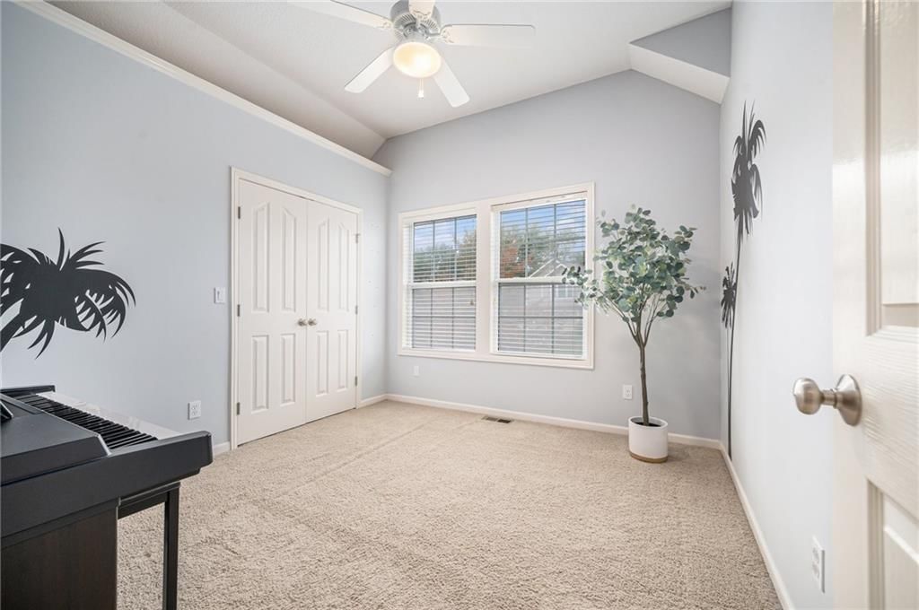 8779 N Hull Avenue — photo 15