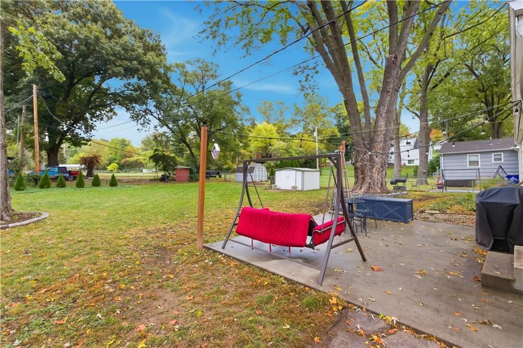 7918 W 88th Street — photo 24