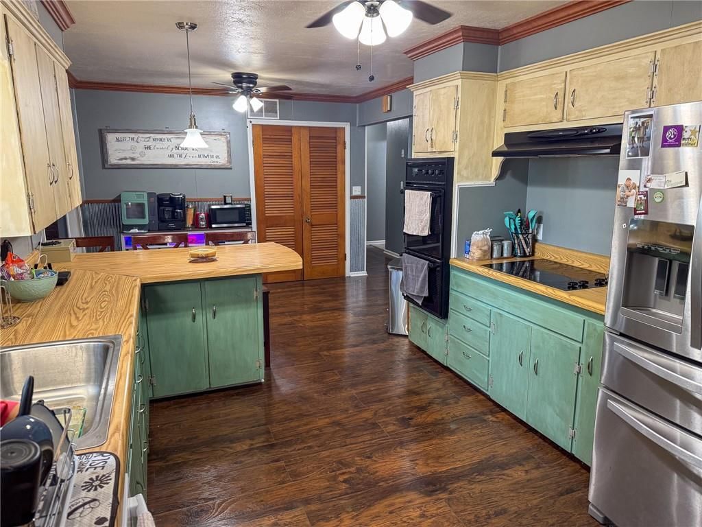 920 S Wilson Avenue — photo 11