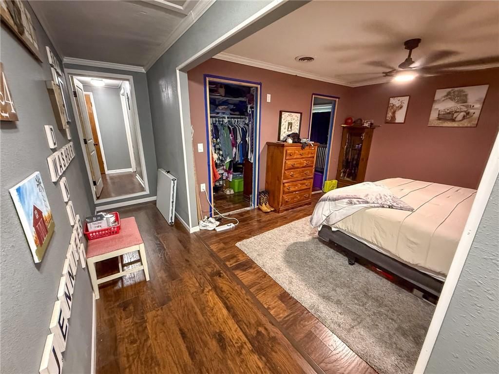 920 S Wilson Avenue — photo 15