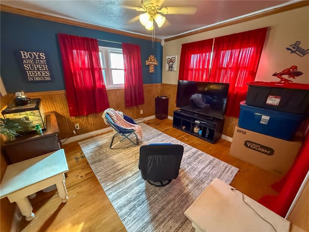 920 S Wilson Avenue — photo 22