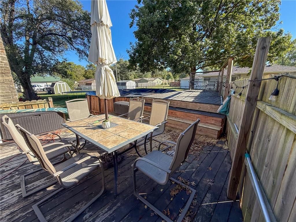 920 S Wilson Avenue — photo 27