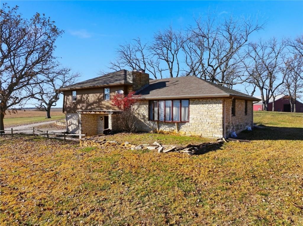 144 N 1150 Road — photo 7