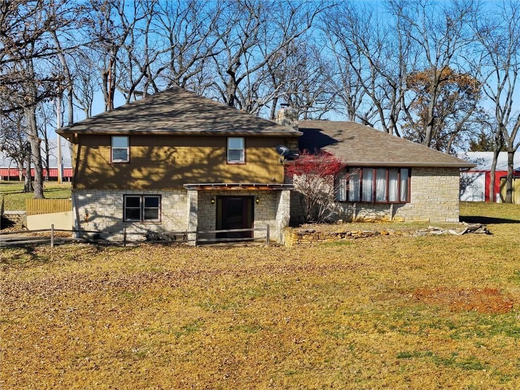 144 N 1150 Road — photo 8