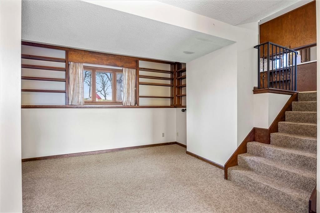 144 N 1150 Road — photo 12