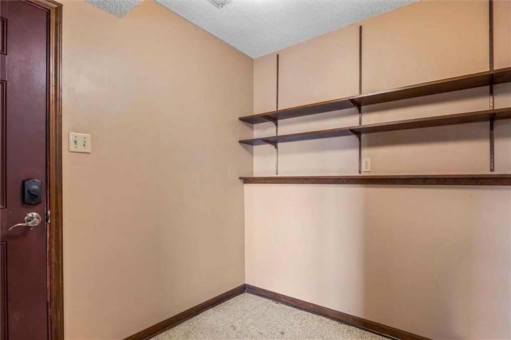 144 N 1150 Road — photo 41