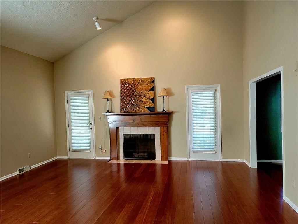 12409 Baltimore Court — photo 6