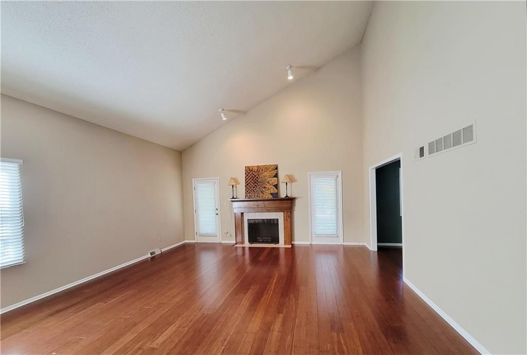 12409 Baltimore Court — photo 7