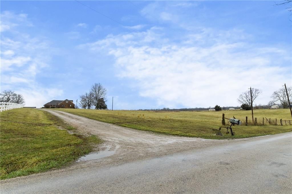 146 SE 180th Road — photo 47