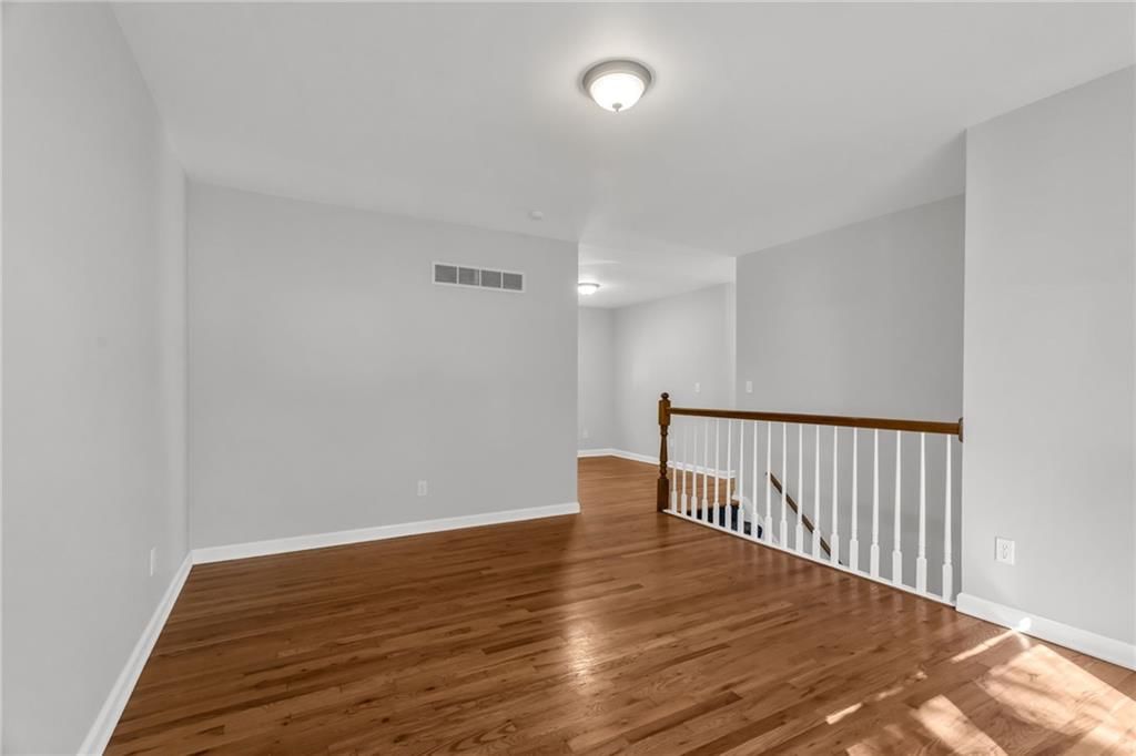 5408 NE 59th Terrace — photo 4