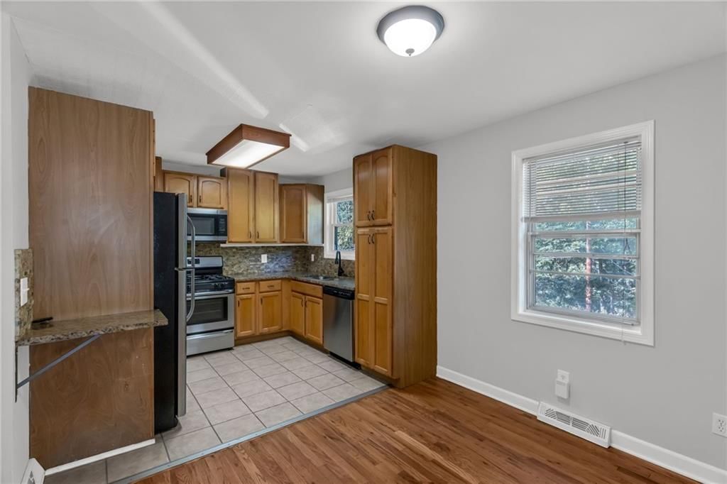 5408 NE 59th Terrace — photo 7