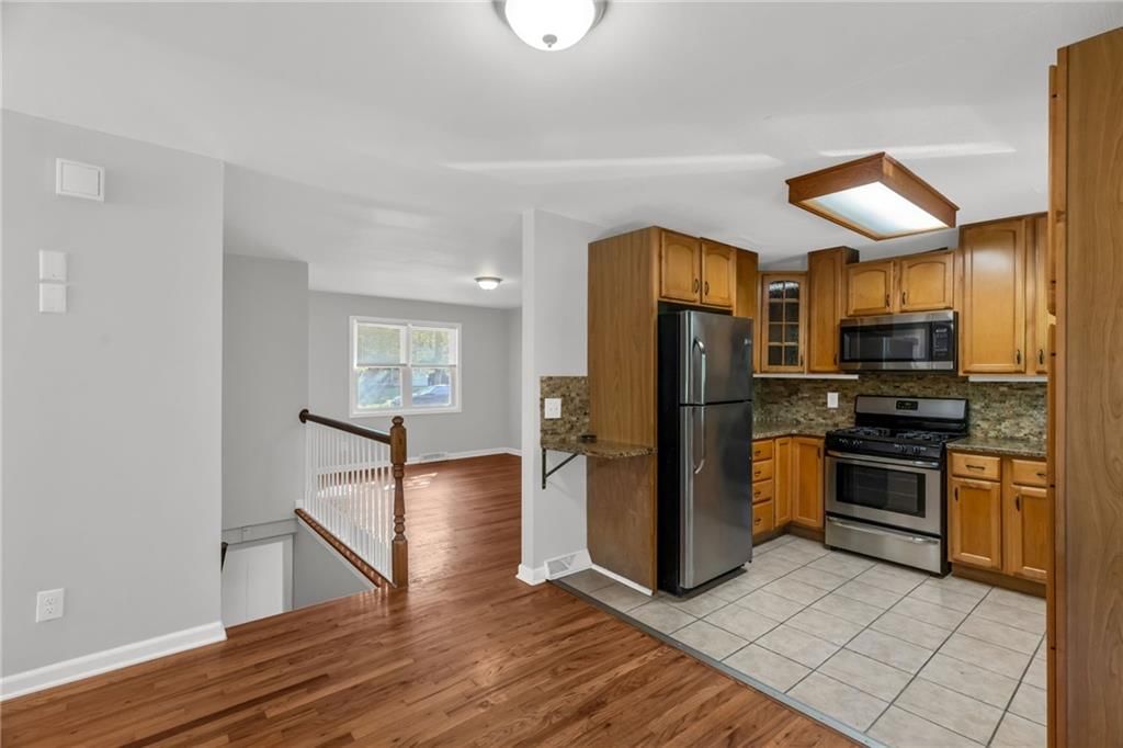 5408 NE 59th Terrace — photo 8