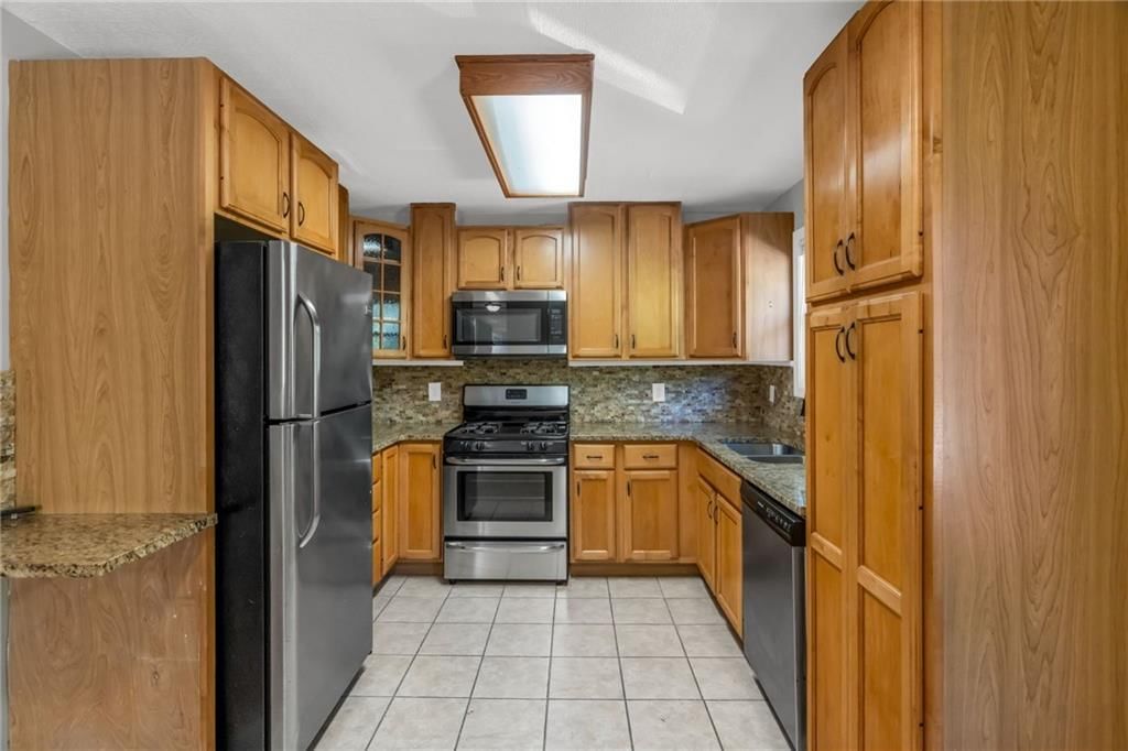 5408 NE 59th Terrace — photo 9