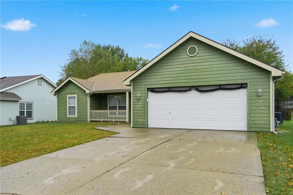617 N Salsbury Court — photo 2