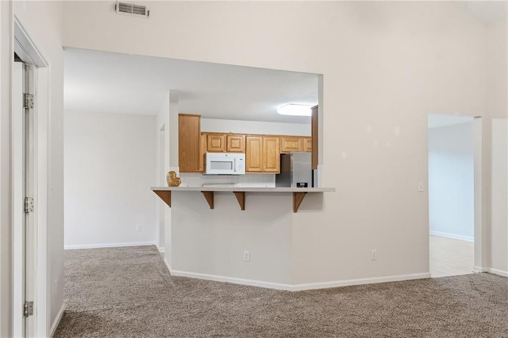 617 N Salsbury Court — photo 8