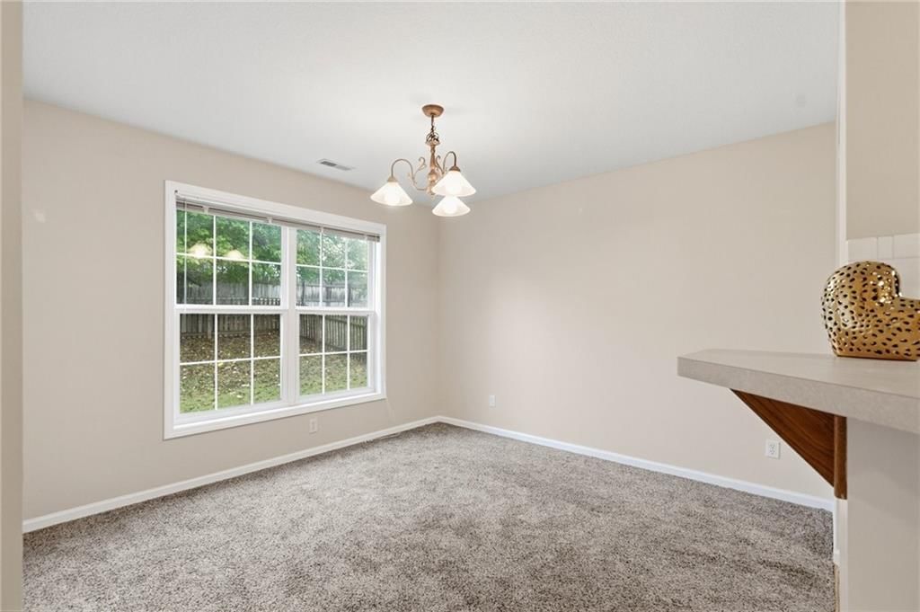 617 N Salsbury Court — photo 9