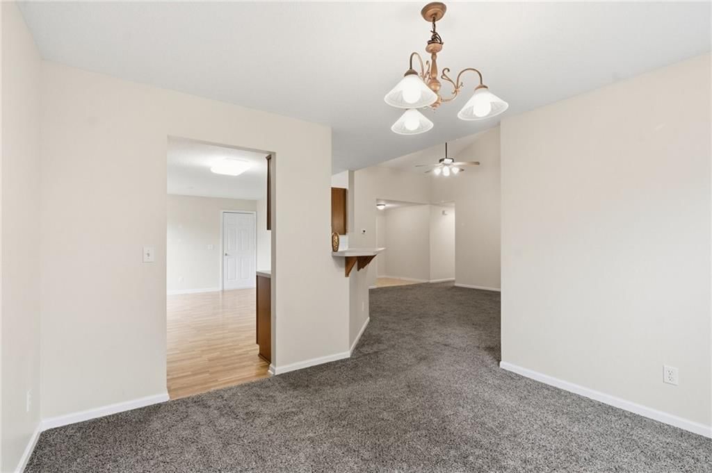 617 N Salsbury Court — photo 10