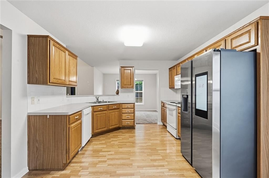 617 N Salsbury Court — photo 11