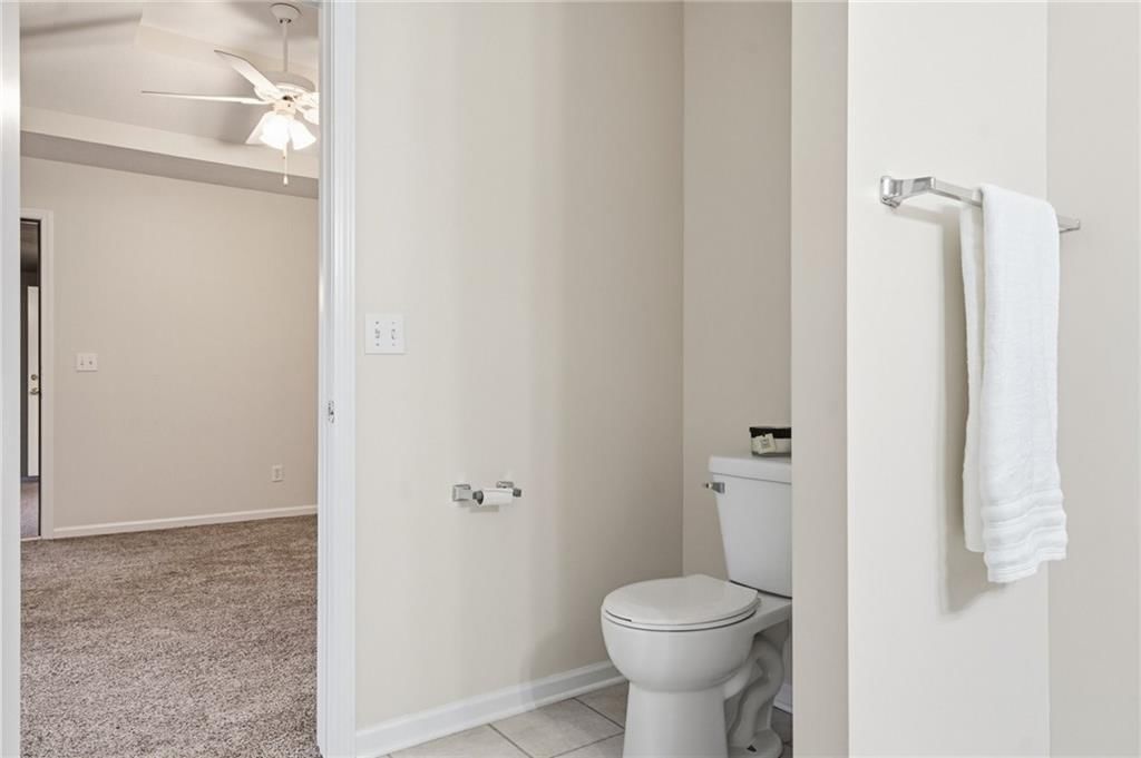617 N Salsbury Court — photo 21