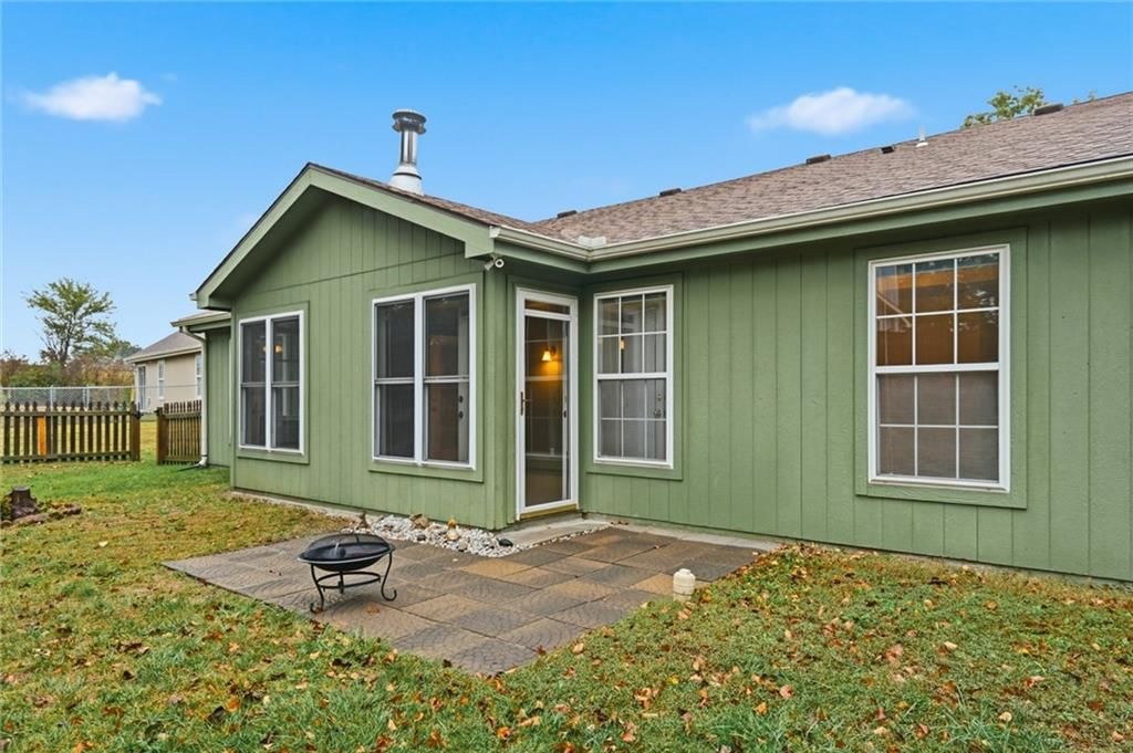 617 N Salsbury Court — photo 31