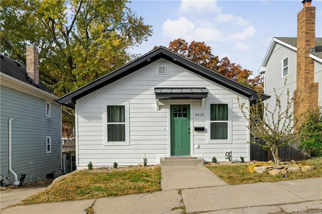 4618 Bell Street — photo 3
